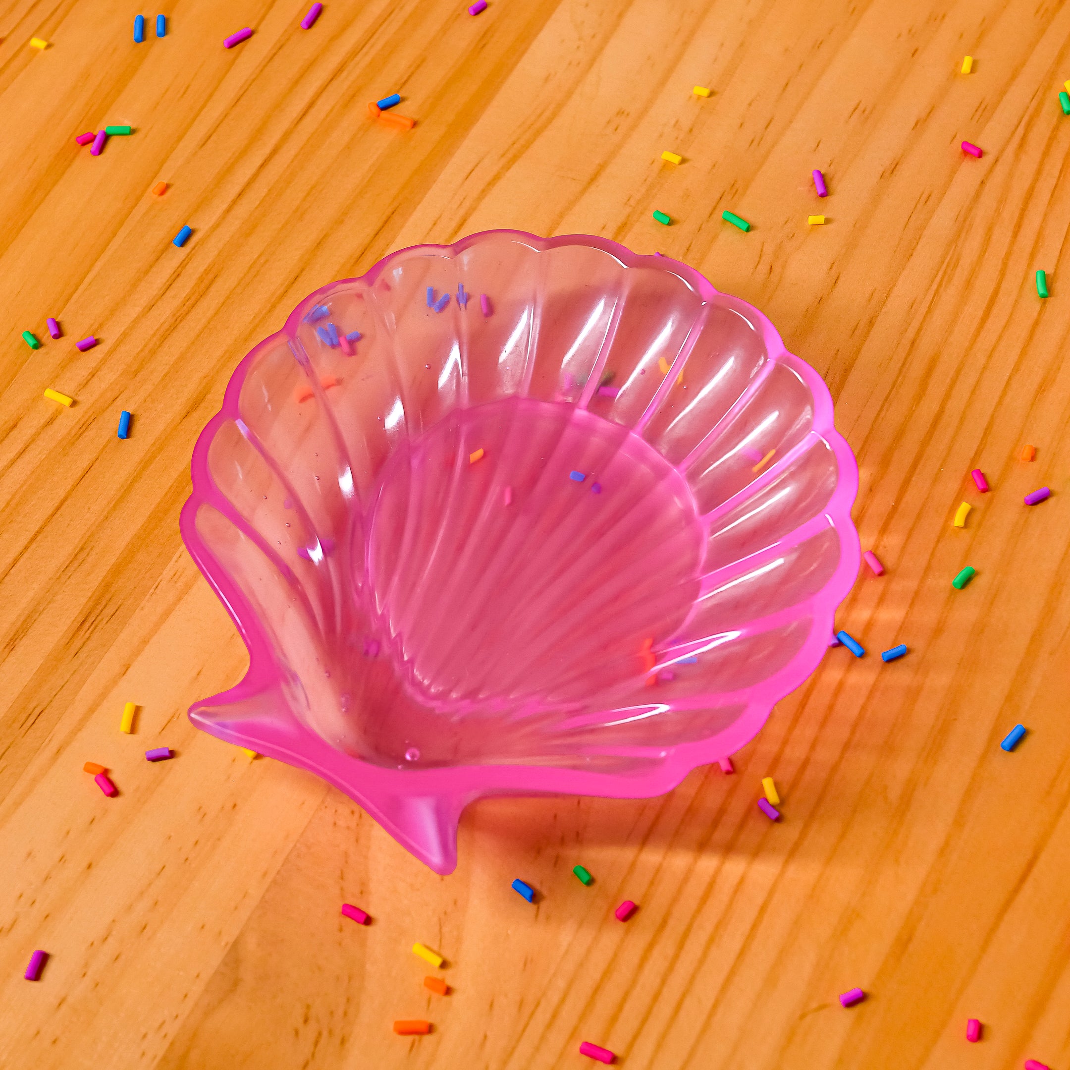 Light Neon Pink Shell Trinket Dish - NEON HEART DESIGNS